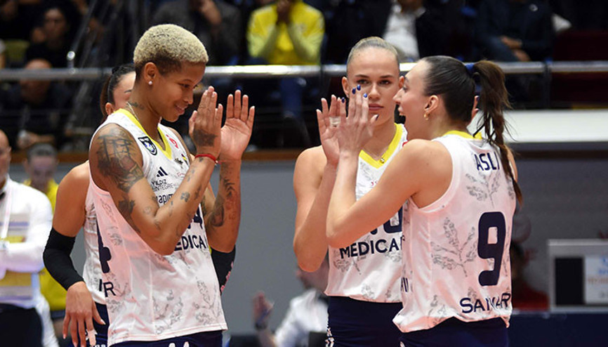 Fenerbahçe Medicana lige galibiyetle başladı