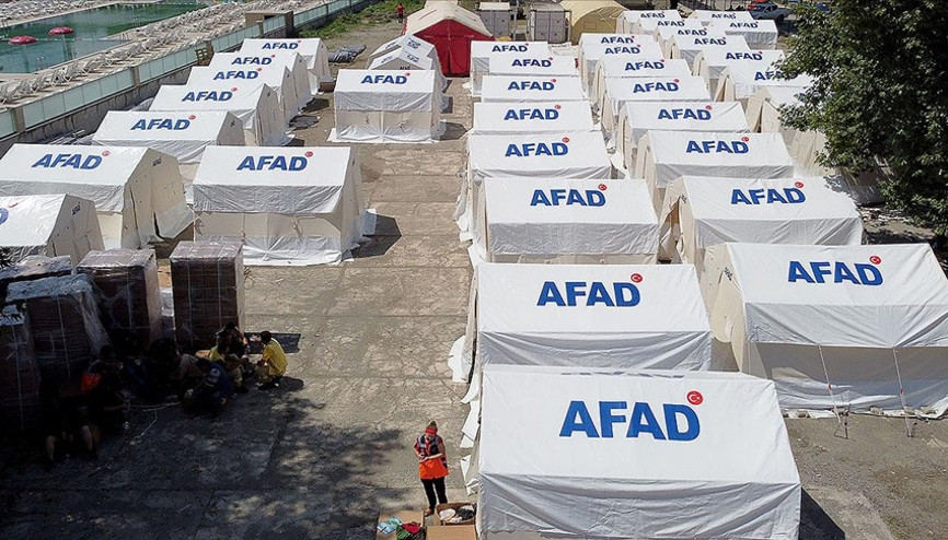 İletişim Başkanlığı: Hiçbir vatandaşımız çadır kentlerde kalmamaktadır İletişim Başkanlığı: Hiçbir vatandaşımız çadır kentlerde kalmamaktadır