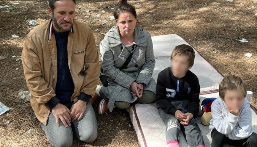 Televizyon programında evlendiler şimdi ormanda yaşıyorlar: İnsan içine çıkmaya utanıyorum