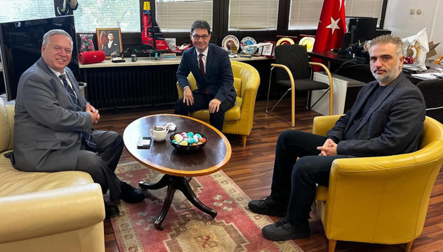 Akademik temaslar için Münihte