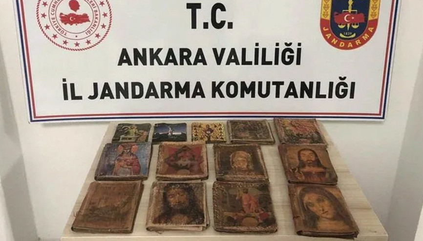 Piyasa değeri yaklaşık 6 milyon dolar 13 İbranice el yazması kitap ele geçirildi