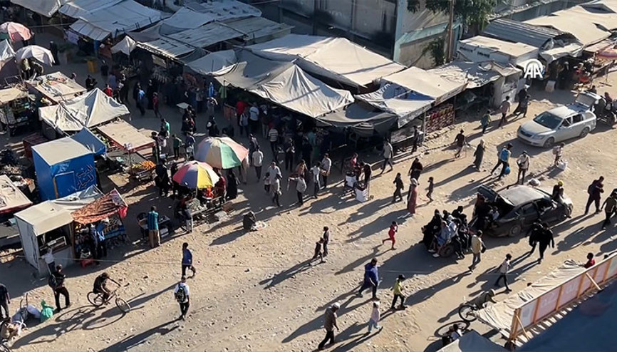 Ateşkes sonrası Gazzedeki çarşılarda hareketlilik başladı