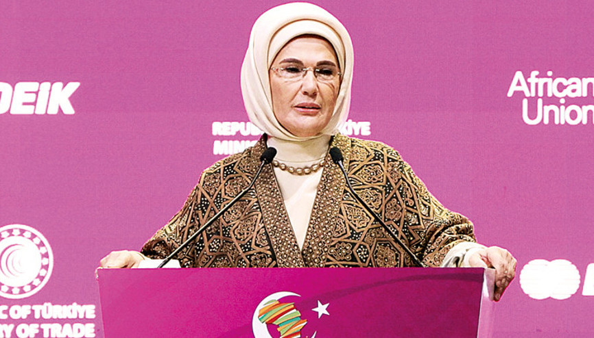 Emine Erdoğan: Dünyaya yeni hikâyeyi kadınlar yazacak Emine Erdoğan: Dünyaya yeni hikâyeyi kadınlar yazacak