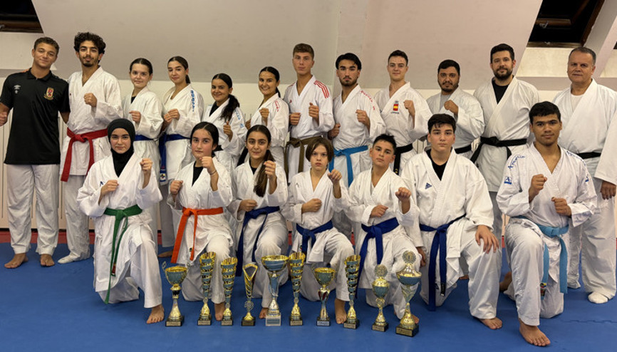 Banzai Kupasında 10 altın madalya kazandılar