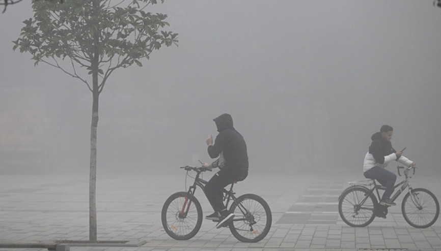 Yoğun sis... Görüş mesafesi 20 metreye kadar düştü