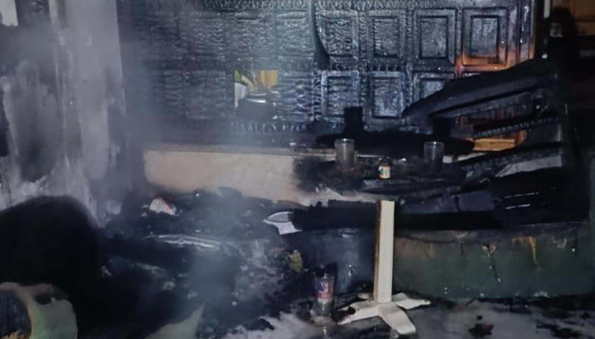 Kuşadasında klimadan çıkan yangında, dumandan etkilenen 1 kişi öldü