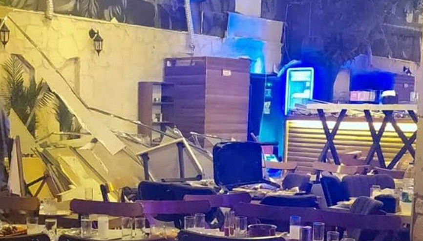 İzmirde eğlence mekanının tavanı çöktü: 6 yaralı