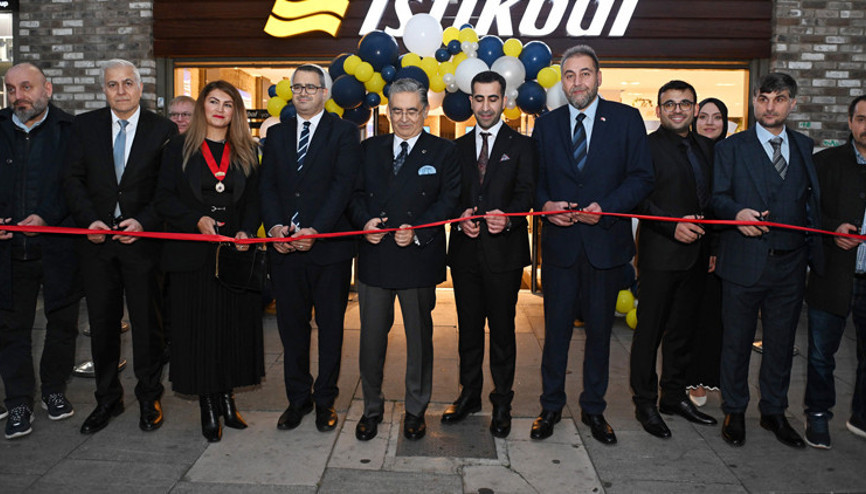 Türk mobilya markası dördüncü mağazasını Londrada açtı