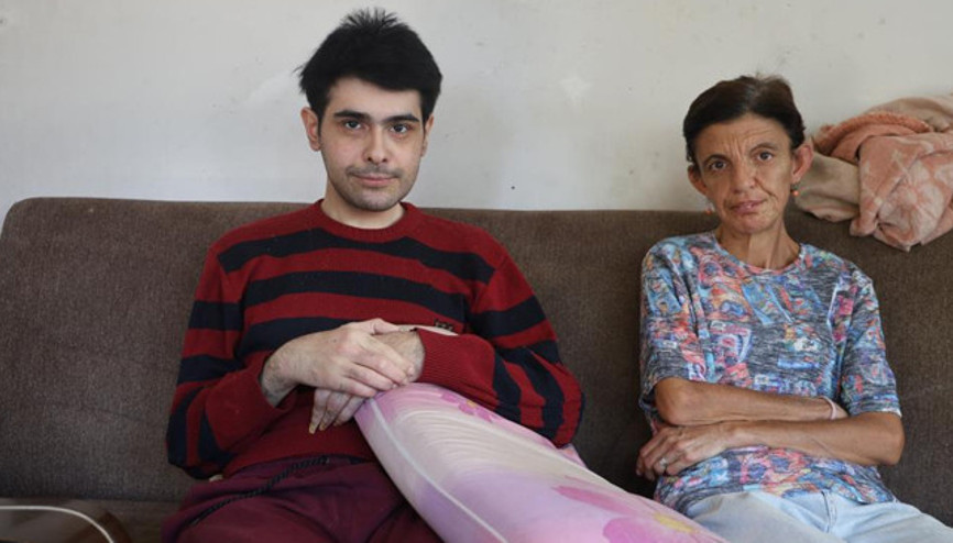 3 yıl sonra evden çıkan Barış Sağlık sorunumdan dolayı böyle değilim dedi ve itiraf etti | Annesi oğluyla ilgili hayalini açıkladı 3 yıl sonra evden çıkan Barış Sağlık sorunumdan dolayı böyle değilim dedi ve itiraf etti | Annesi oğluyla ilgili hayalini açıkladı