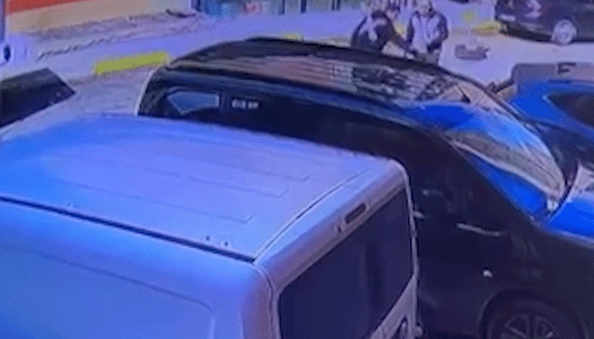 Boşanma aşamasındaki eşinin aracına takip cihazı taktıran koca yakalandı