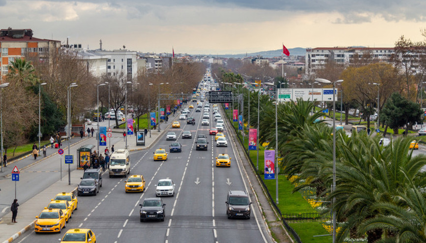 İstanbul’da trafiğe kapalı yollar 19 Ekim 2025 || Bugün İstanbulda hangi yollar trafiğe kapalı, ne zaman açılacak_ Cumhuriyet Bayramı provası nedeniyle trafiğe kapalı yollar ve alternatif güzergahlar