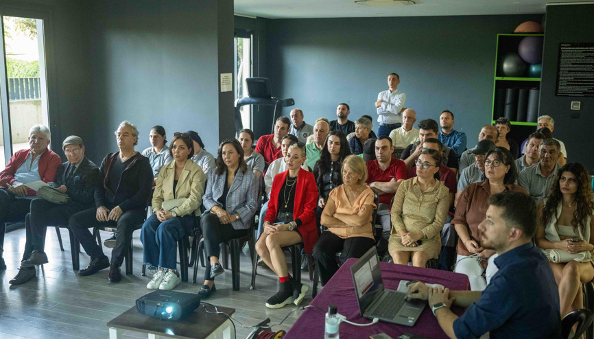 Bornova Belediyesinden atık yönetimi eğitimi