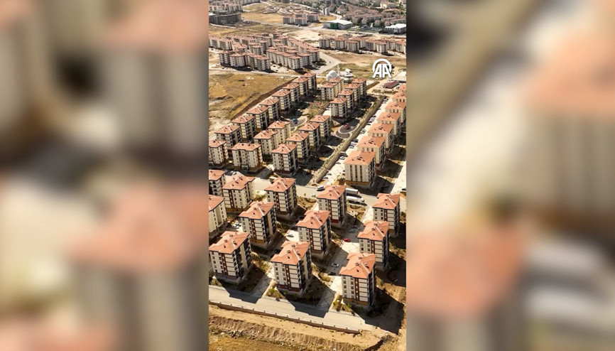 Bakan Kurum, İlk Evim Projesinde yapımı tamamlanan TOKİ konutlarının görüntülerini paylaştı Bakan Kurum, İlk Evim Projesinde yapımı tamamlanan TOKİ konutlarının görüntülerini paylaştı