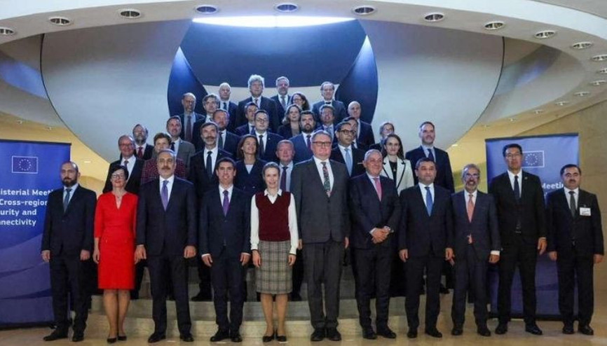 Dışişleri Bakanı Hakan Fidandan peş peşe temaslar