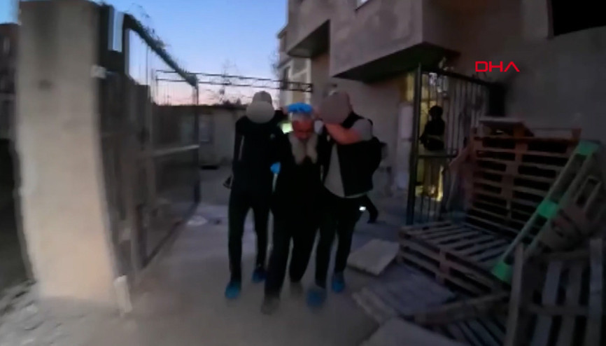 DEAŞ adına esnaftan para toplayan, vermeyeni darbeden 19 şüpheli yakalandı