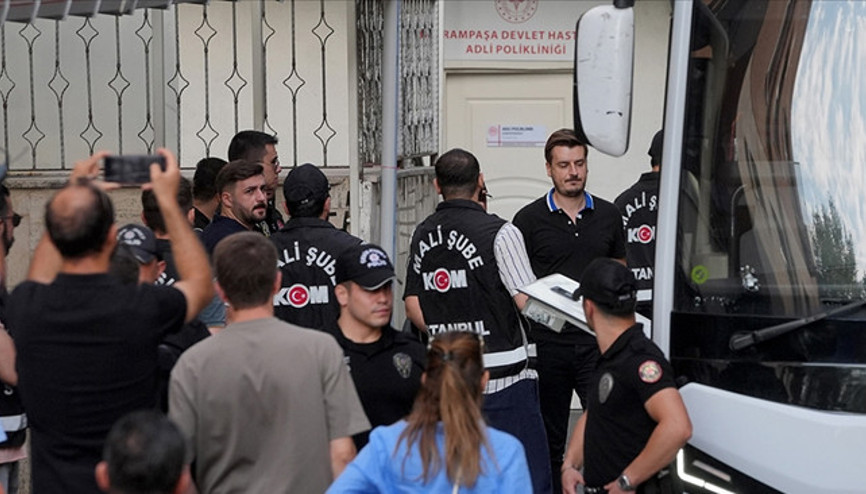Aziz İhsan Aktaşın İSFALT ihalesinde fiyat bilgisini önden öğrendiği iddiası Aziz İhsan Aktaşın İSFALT ihalesinde fiyat bilgisini önden öğrendiği iddiası