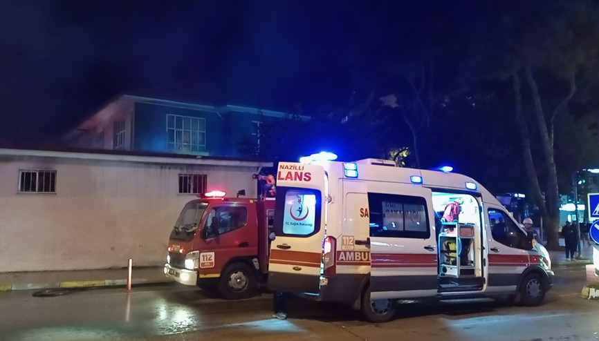 Aydın’da okul kantininde çıkan yangın büyümeden söndürüldü Aydın’da okul kantininde çıkan yangın büyümeden söndürüldü