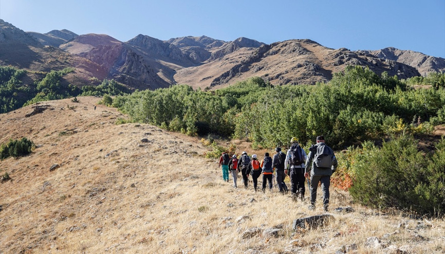 Tunceli’nin 3 bin rakımlı sessiz devi: Sultan Baba Dağı