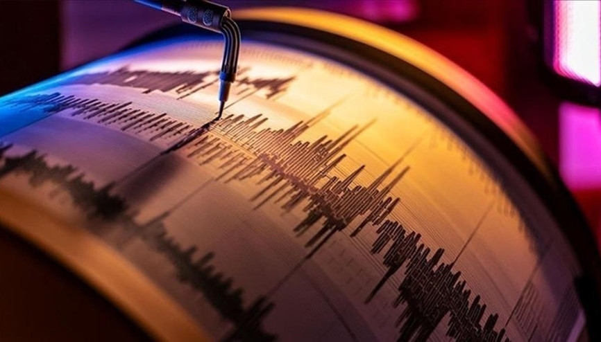 Ekvadorda 5.5 büyüklüğünde deprem