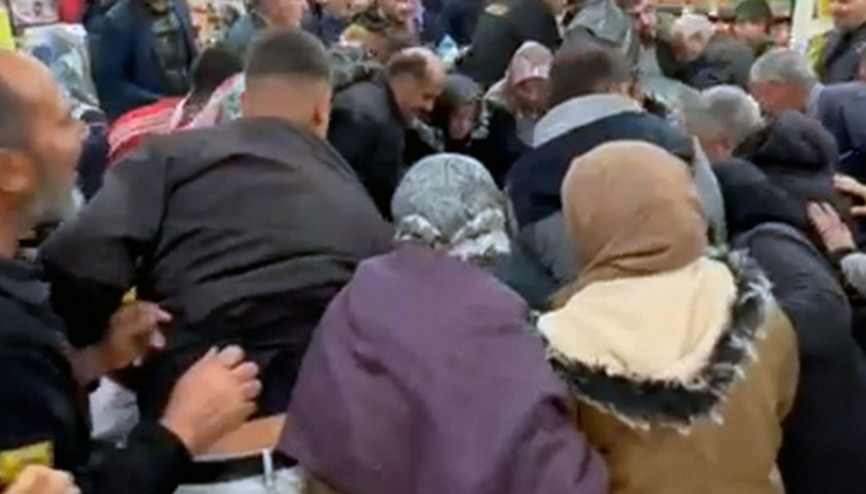 Fiyatının bin liraya düştüğünü duyan koşup geldi Satın alabilmek için birbirleriyle yarıştılar, izdiham çıktı