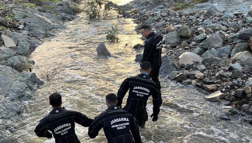 Foçada yaşanan selin yeni görüntüleri ortaya çıktı