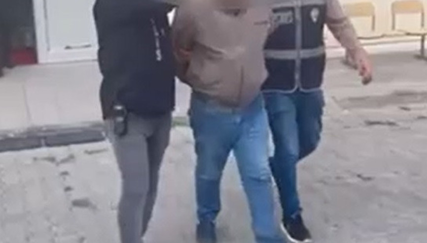 Kuyumcuya sahte altın satmak isterken yakalandılar