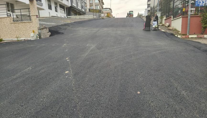 İlhanlı Sokak asfalta kavuştu