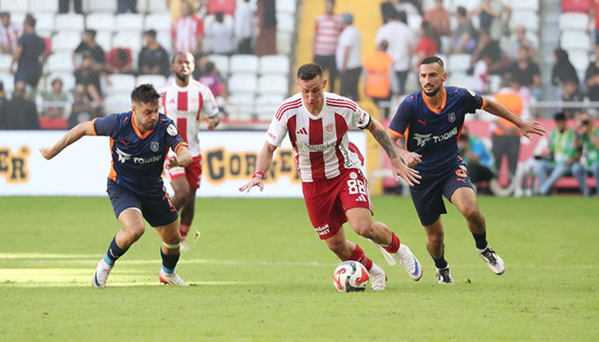 Antalyaspor 0-4 Başakşehir (Süper Lig maçı özeti)