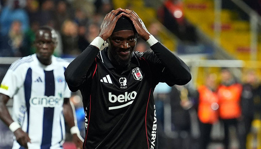 Abrahamdan Beşiktaş taraftarına: Derbide gurur duyacaklar