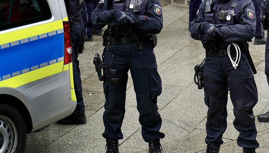 Tamirhane değil, kaçak silah deposu