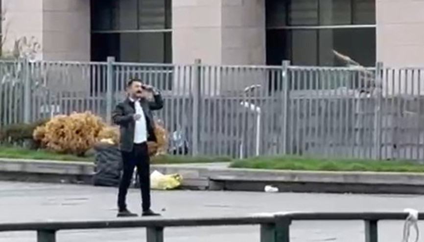 Çağlayan Adliyesi önünde bir kişi kendini bacağından vurdu 5 ayrı suç kaydı çıktı