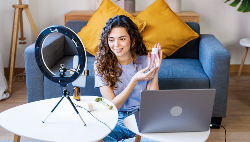 Dermatologlardan influencer uyarısı Dermatologlardan influencer uyarısı