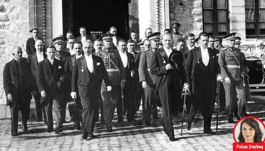 Türkiye Cumhuriyeti 102 yaşında… En büyük kazanım halkın egemenliği Türkiye Cumhuriyeti 102 yaşında… En büyük kazanım halkın egemenliği