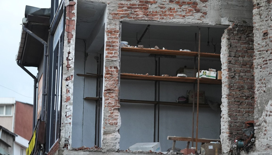 Balıkesirde deprem bölgesinden yeni görüntüler