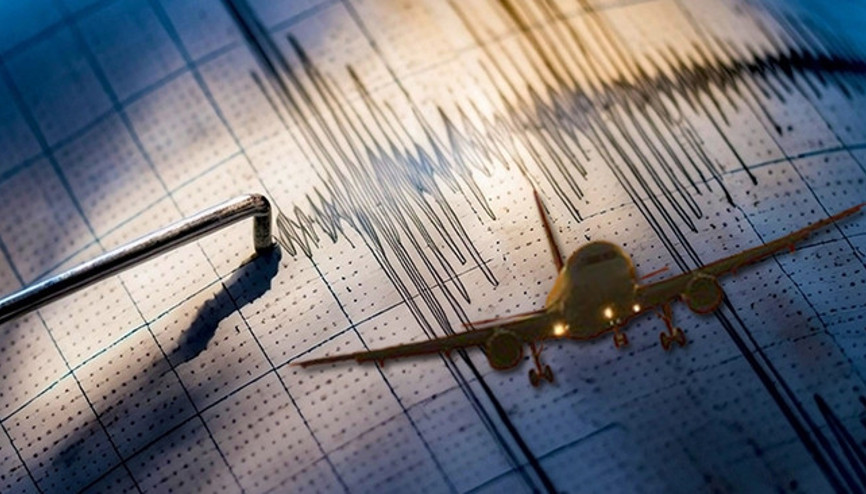 Balıkesirde deprem sonrası uçaklara uyarı yapıldı: Şu anda bir deprem yaşandı, trafikler sırayla pas geçecek