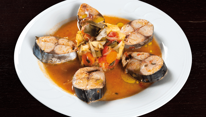 Palamut buğulama nasıl yapılır Palamut buğulama tarifi ve püf noktaları