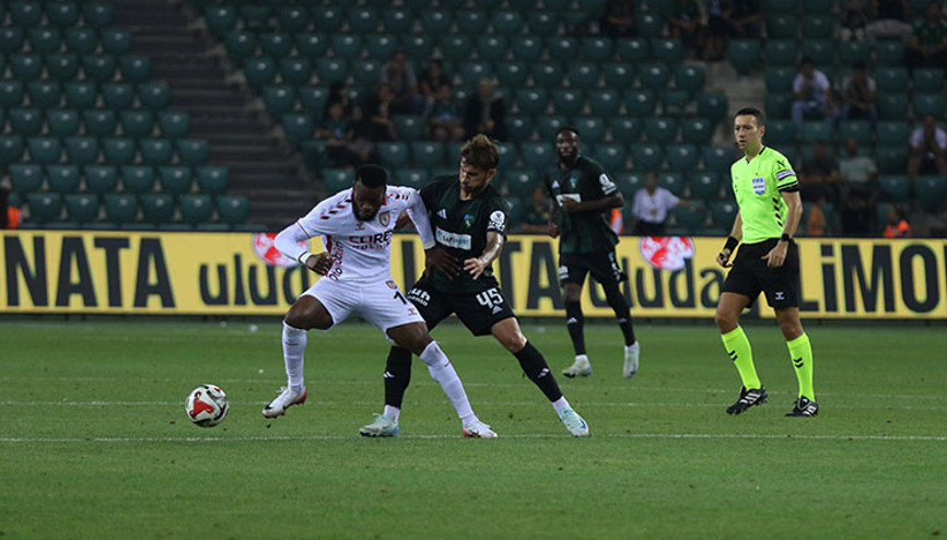 Kocaelispordan Zorbay Küçük açıklaması: Ceza alırsa maçın tekrar edilmesini isteyeceğiz Kocaelispordan Zorbay Küçük açıklaması: Ceza alırsa maçın tekrar edilmesini isteyeceğiz