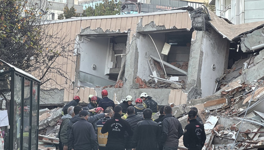 Kocaeli Gebzede bina çöktü Arama çalışmaları başlatıldı