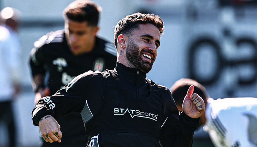 Fenerbahçe derbisi öncesinde Beşiktaşa Rafa Silva müjdesi