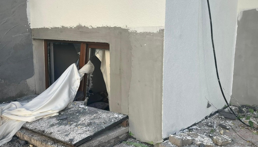 Ankarada doğal gaz borusu kesilen evde patlama 1 yaralı