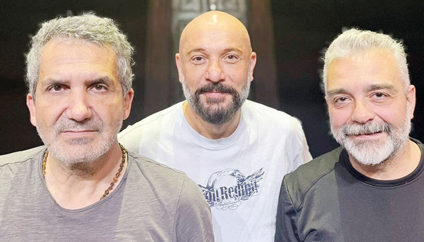 Palyaço olarak sahnedeler