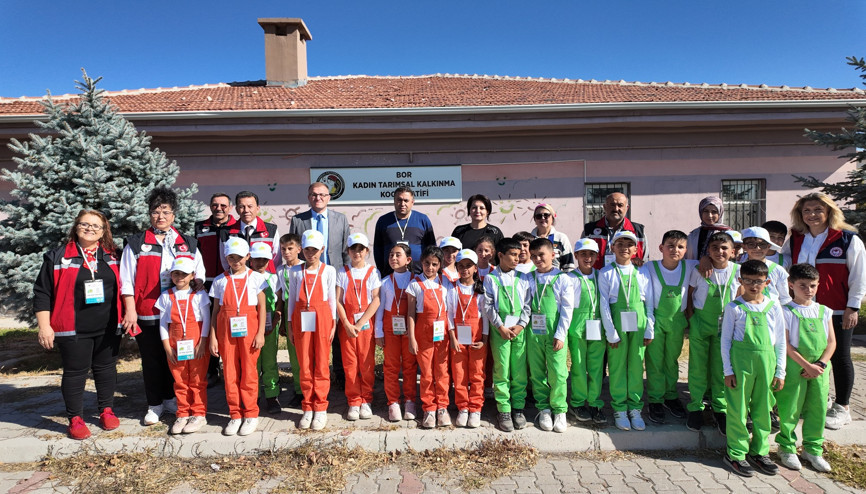 Lider Çocuk Tarım Kampı başladı Lider Çocuk Tarım Kampı başladı