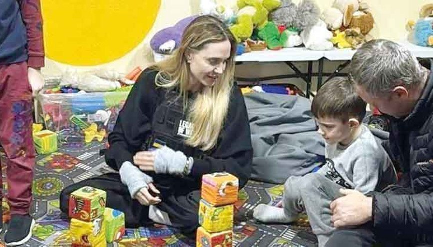 Ukrayna cephesinde Angelina Jolienin şoförü asker kaçağı çıktı