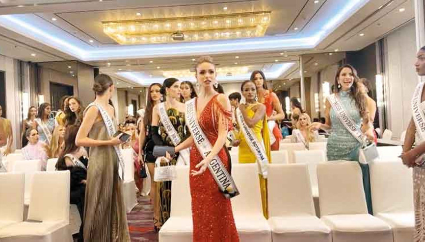 Güzellik Yarışması’nda skandal hareket... Güzeller salonu terk etti