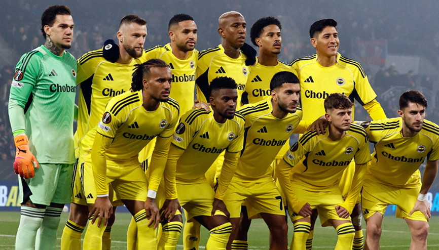 Fenerbahçede iki yıldız cezalı duruma düştü