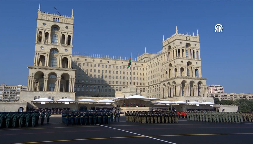 Cumhurbaşkanı Erdoğan: Karabağ zaferi tarihe şeref nişanesi olarak altın harflerle yazıldı