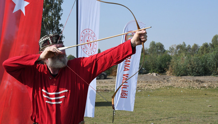 Geleneksel okçulukta Remy-i Sedad Açık Hava Federasyon Kupası, Adanada başladı