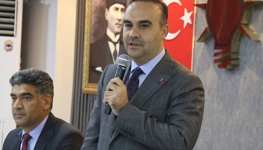 Sanayi ve Teknoloji Bakanı Kacır, Iğdırda