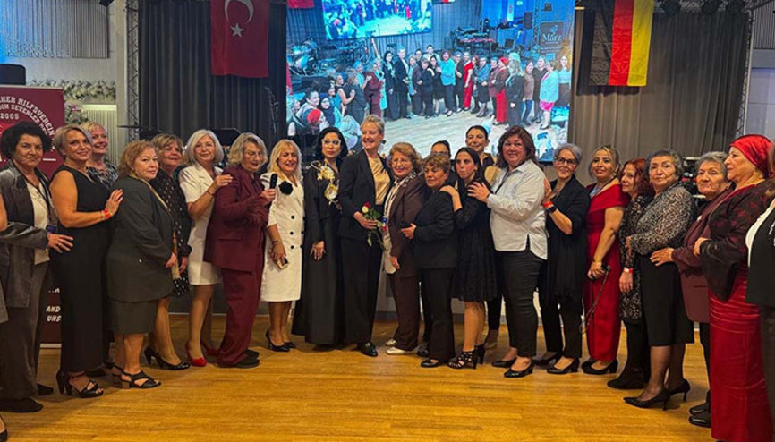 Eğitim gönüllüleri Gelsenkirchende buluştu