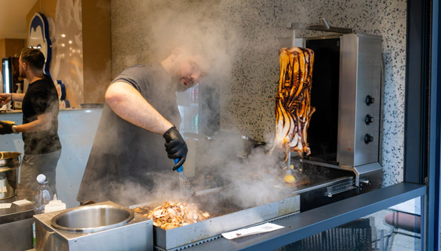 Almanyada ahtapot döner satışta